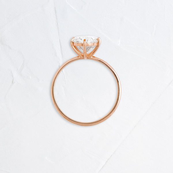 Solitaire-Oval Lab Grown Diamond Engagement Ring - Solitaire-Oval Lab Grown Diamond Engagement Ring