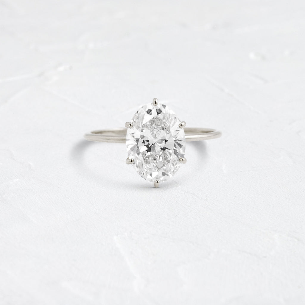 Solitaire-Oval Lab Grown Diamond Engagement Ring