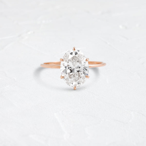 Solitaire-Oval Lab Grown Diamond Engagement Ring - Solitaire-Oval Lab Grown Diamond Engagement Ring