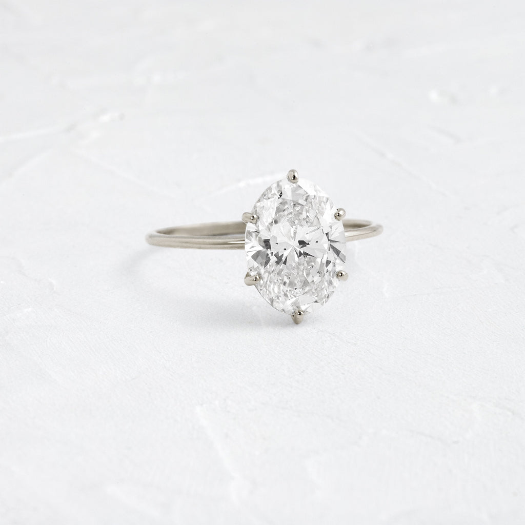 Solitaire-Oval Lab Grown Diamond Engagement Ring
