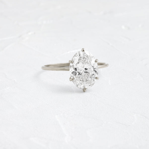Solitaire-Oval Lab Grown Diamond Engagement Ring - Solitaire-Oval Lab Grown Diamond Engagement Ring