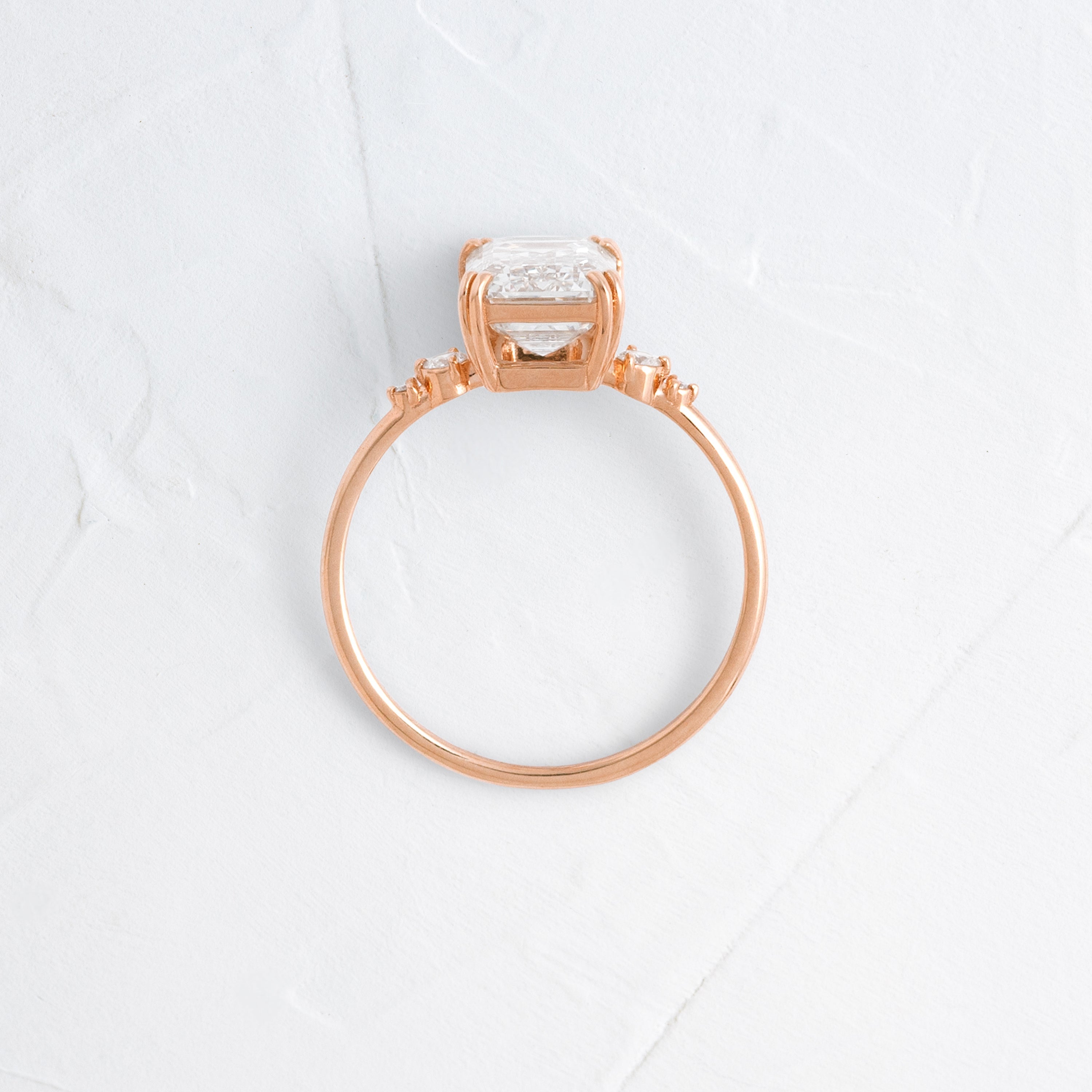 Solitaire-Oval Lab Grown Diamond Engagement Ring