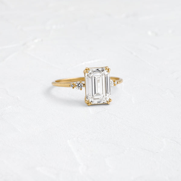 Cluster-Emerald Lab Grown Diamond Engagement Ring - Solitaire-Oval Lab Grown Diamond Engagement Ring
