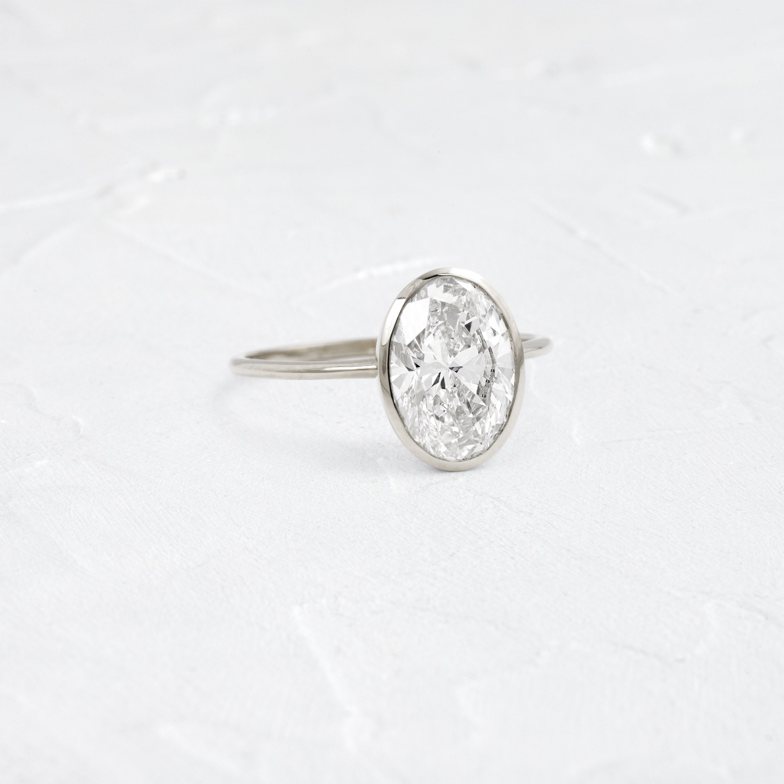 Solitaire-Oval Lab Grown Diamond Engagement Ring