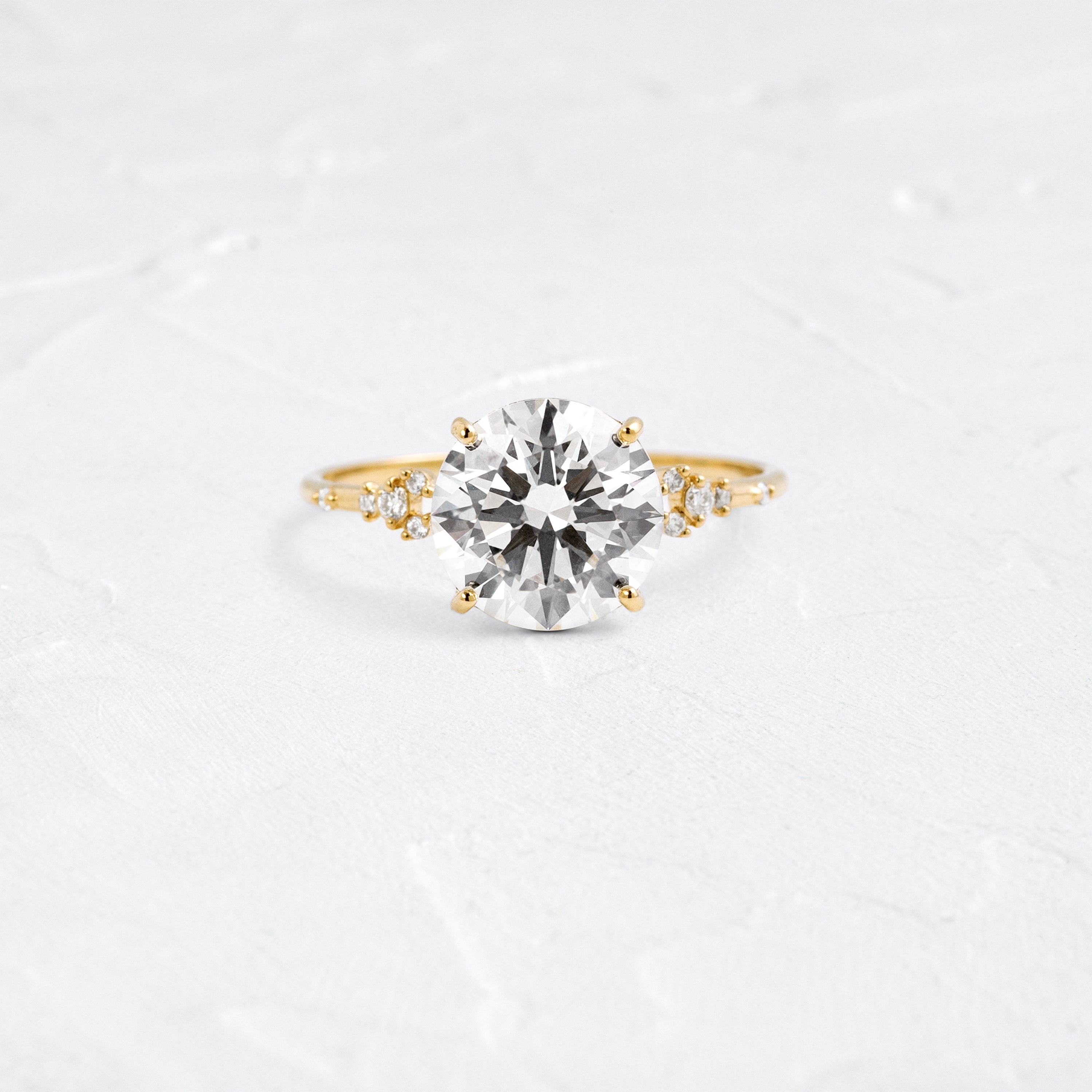 Solitaire-Oval Lab Grown Diamond Engagement Ring