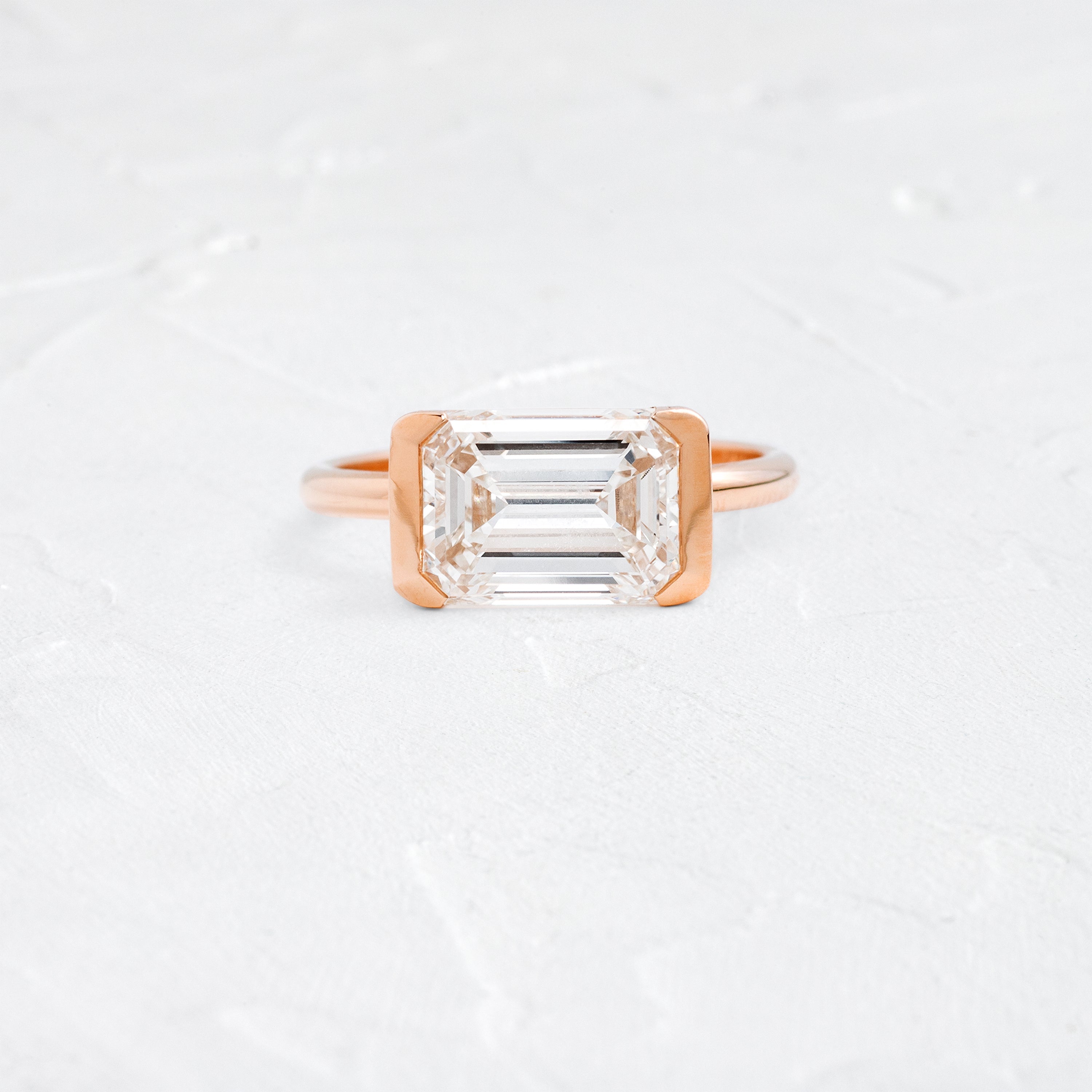 Solitaire-Oval Lab Grown Diamond Engagement Ring