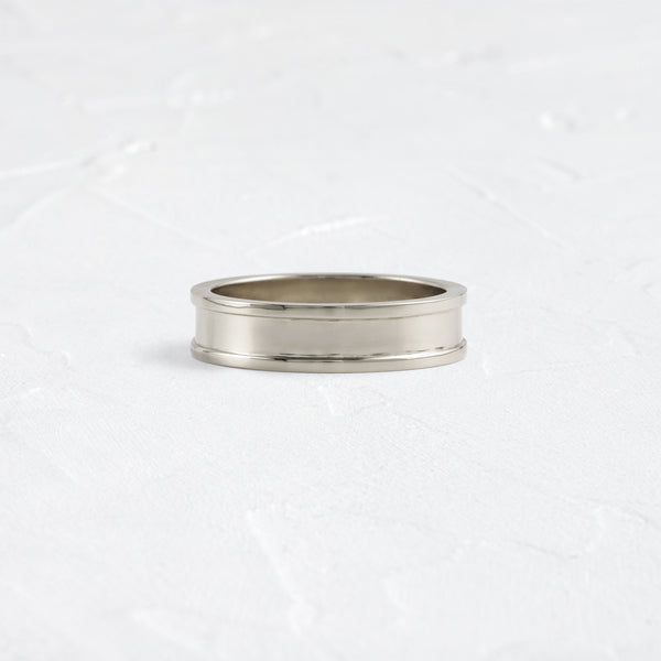 Classic Flat Court- Men's Wedding Band - Classic- Men's Wedding Band