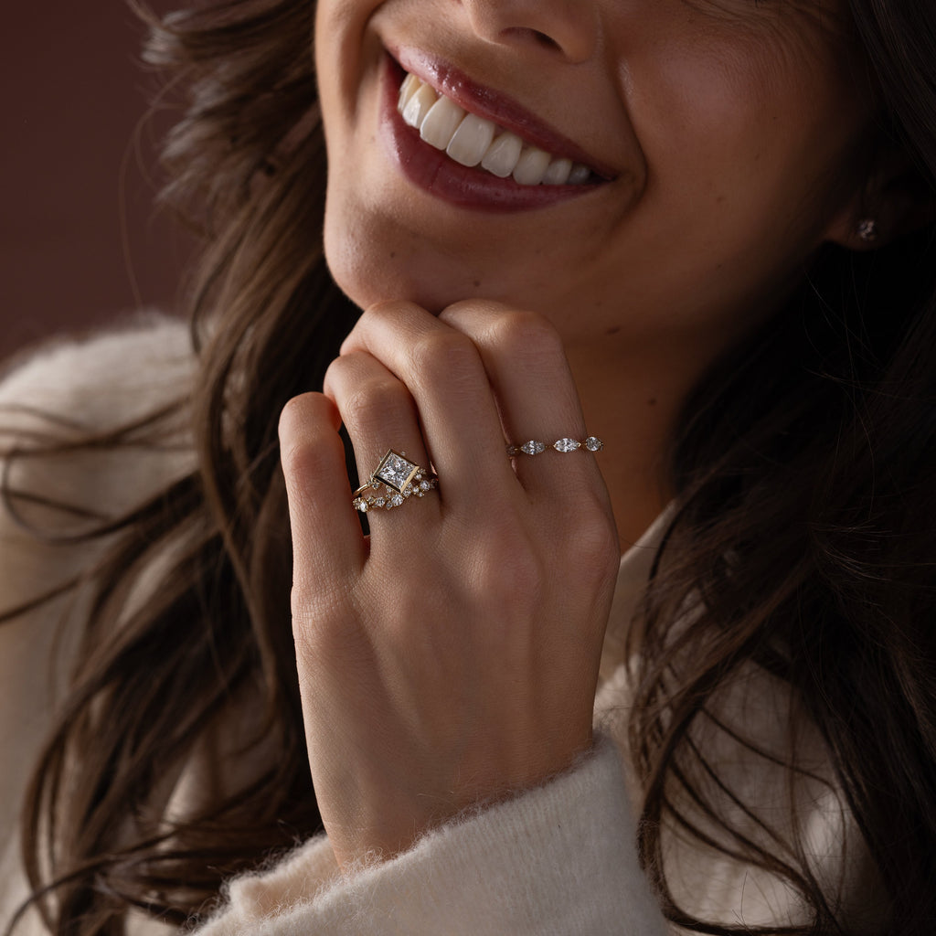 Solitaire-Oval Lab Grown Diamond Engagement Ring