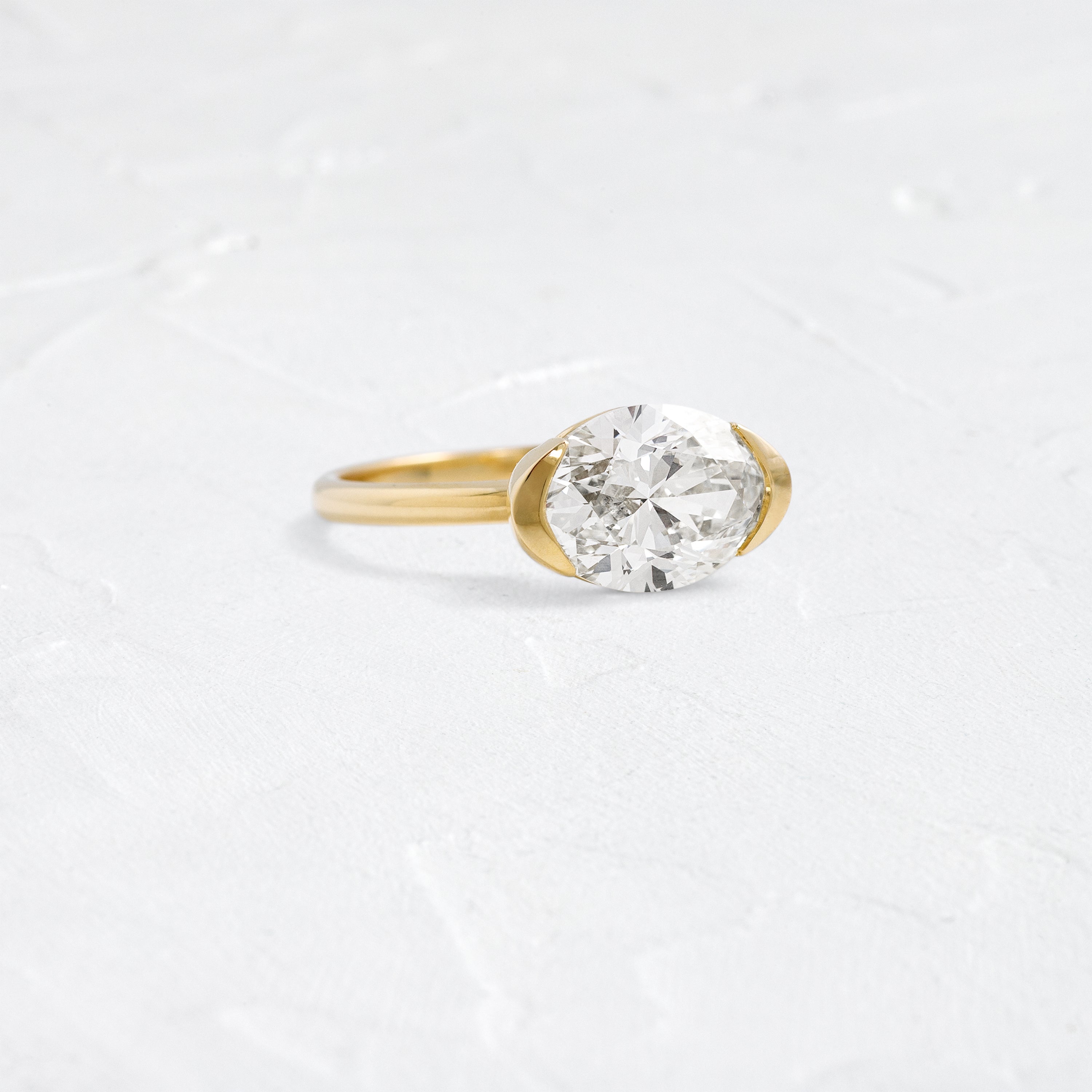 Solitaire-Oval Lab Grown Diamond Engagement Ring