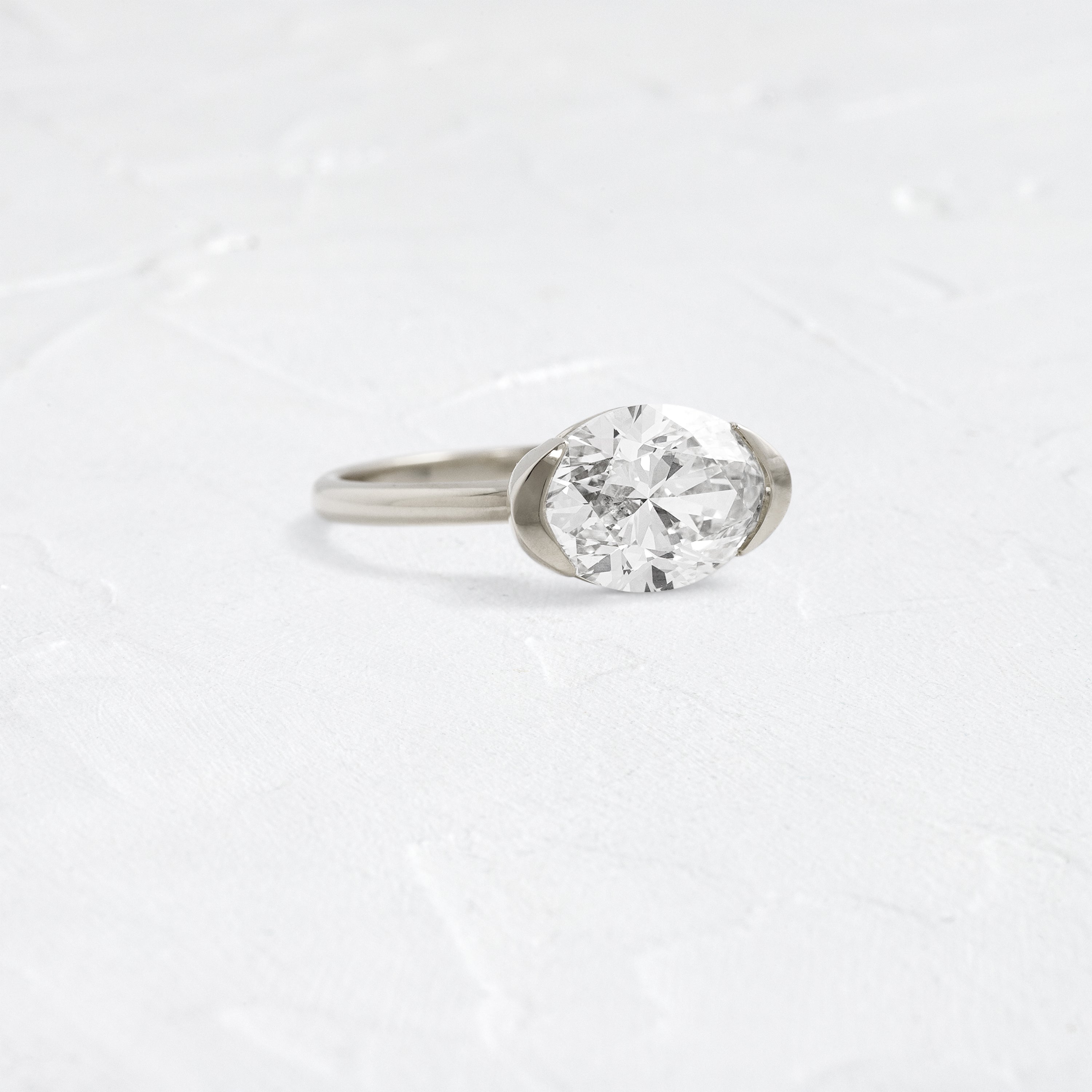Solitaire-Oval Lab Grown Diamond Engagement Ring