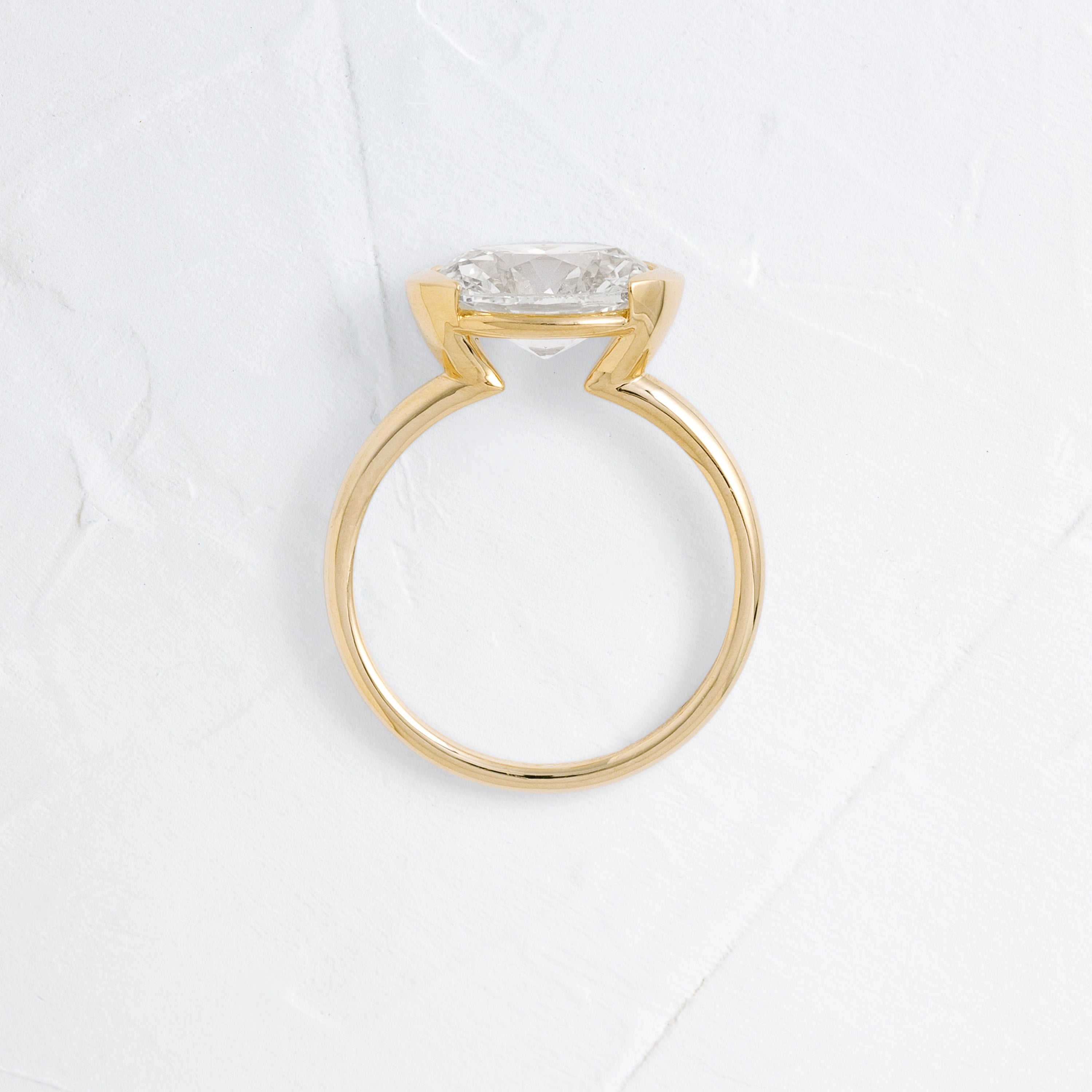 Solitaire-Oval Lab Grown Diamond Engagement Ring