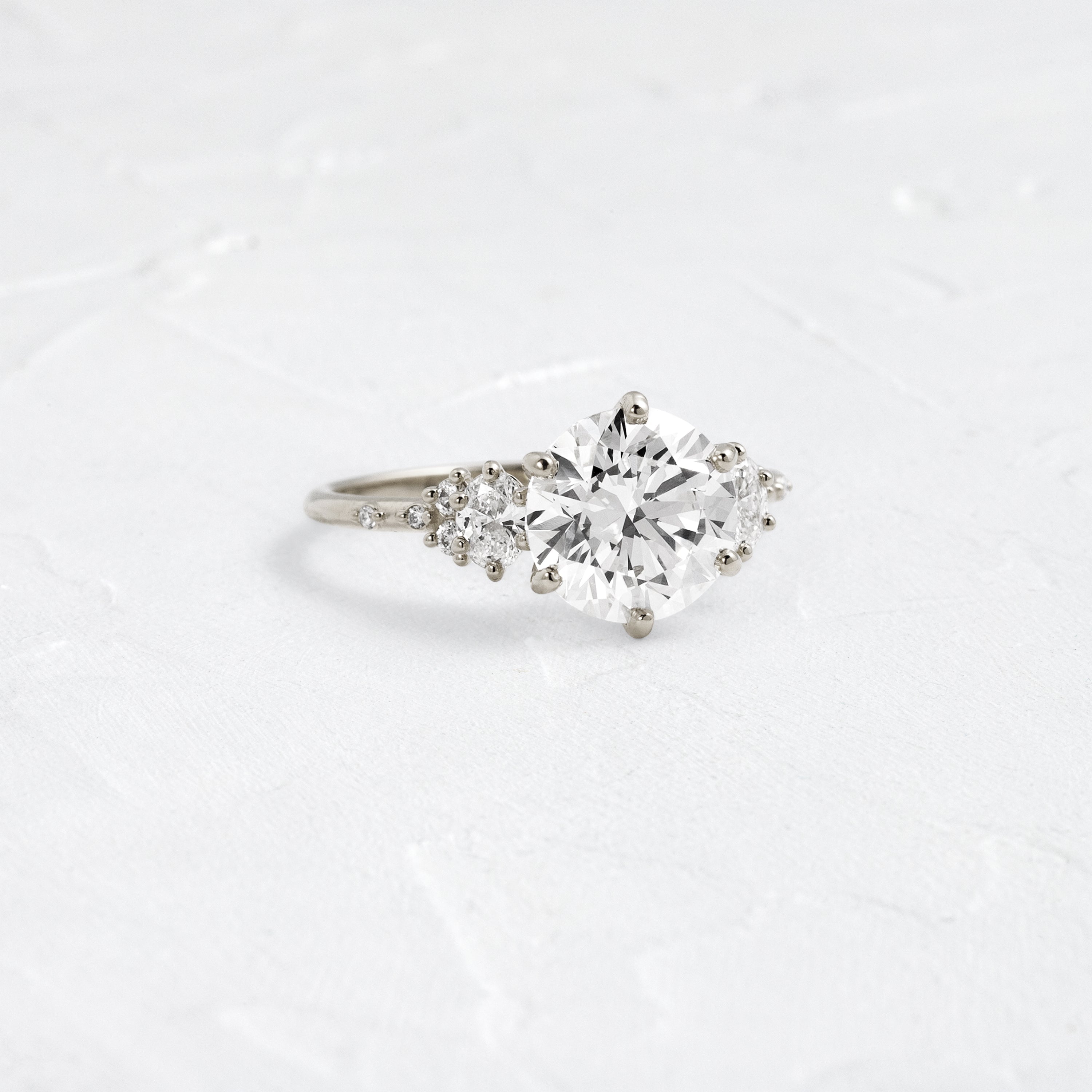 Solitaire-Oval Lab Grown Diamond Engagement Ring