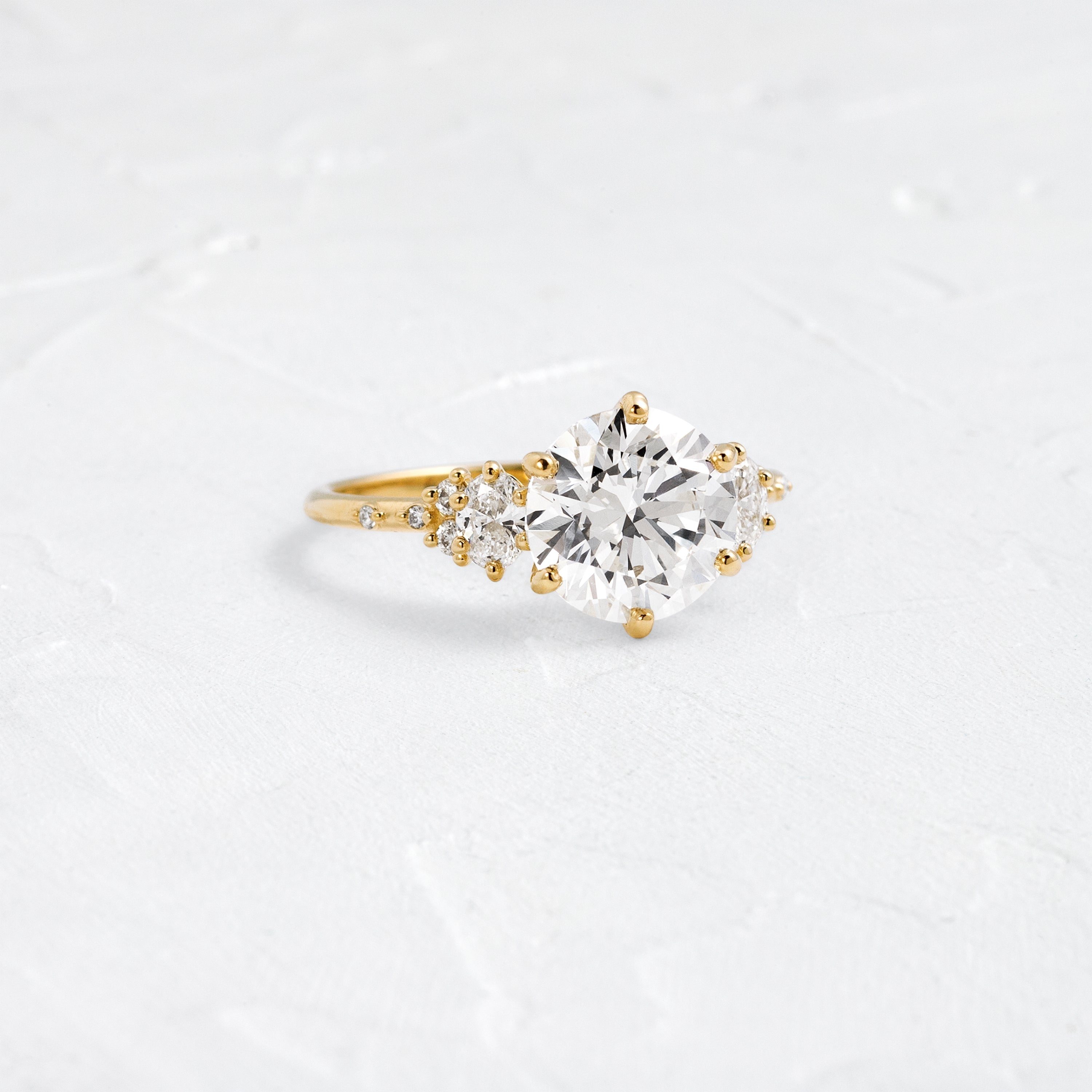 Solitaire-Oval Lab Grown Diamond Engagement Ring