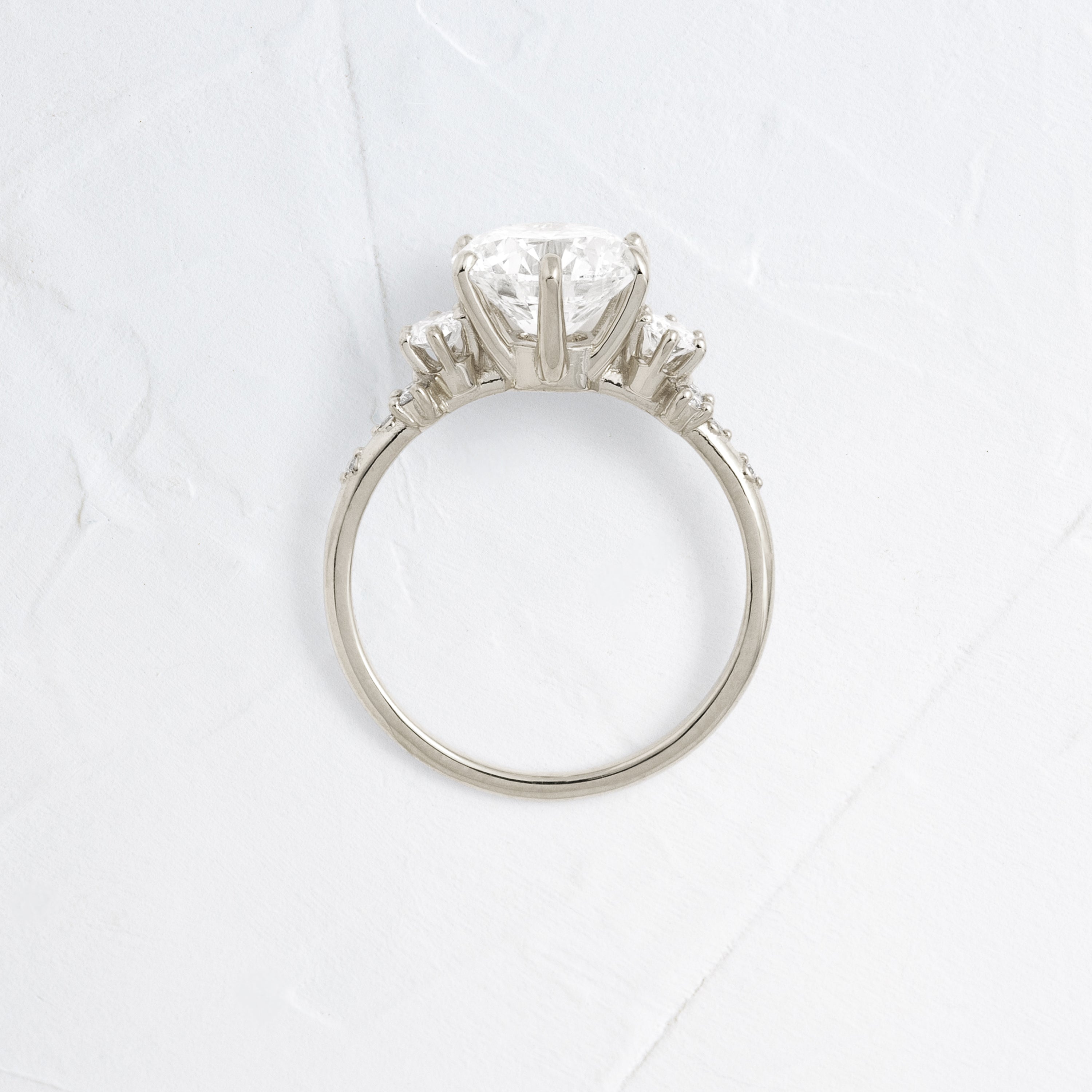Solitaire-Oval Lab Grown Diamond Engagement Ring