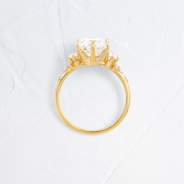 Cluster-Round Lab Grown Diamond Engagement Ring - Solitaire-Oval Lab Grown Diamond Engagement Ring