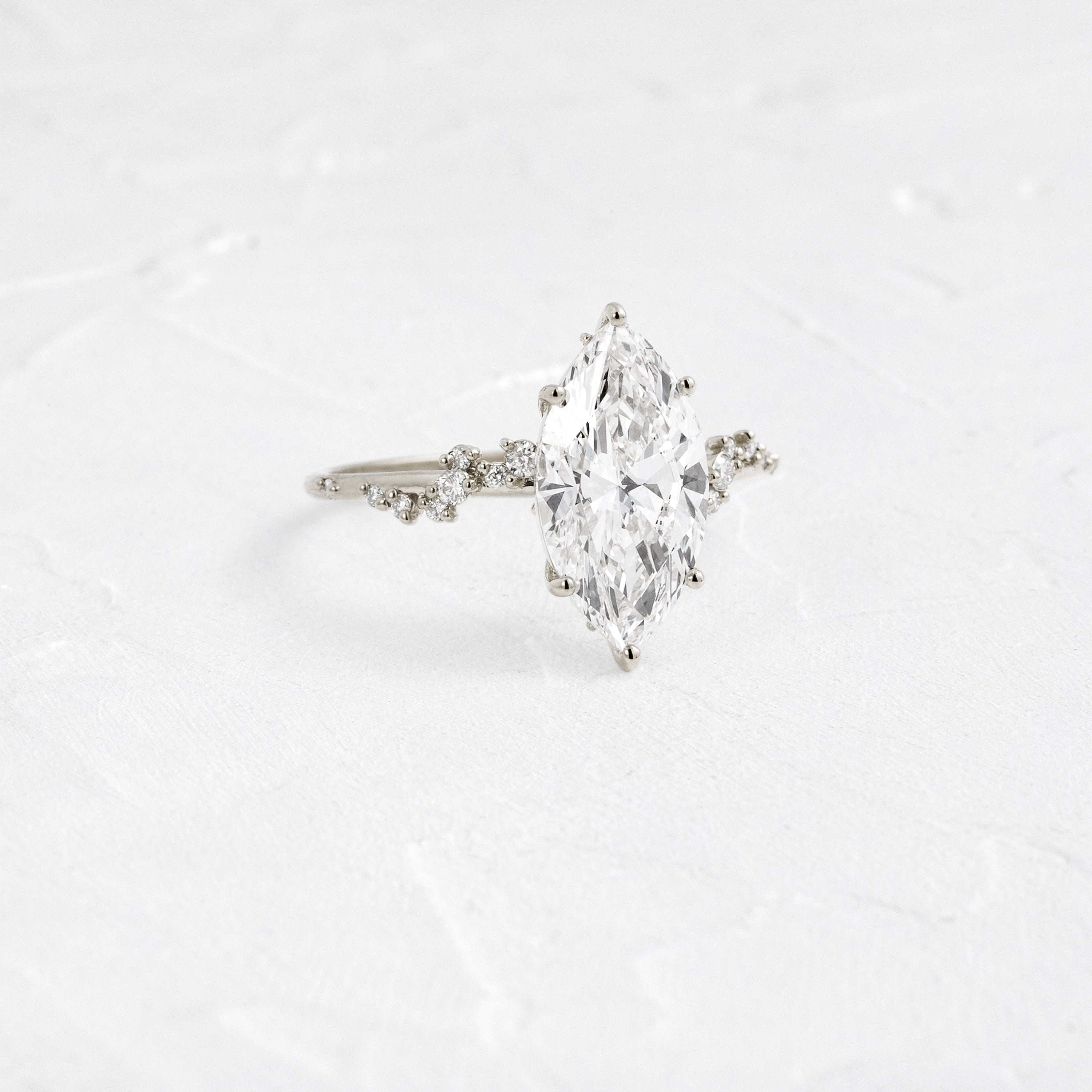 Solitaire-Oval Lab Grown Diamond Engagement Ring