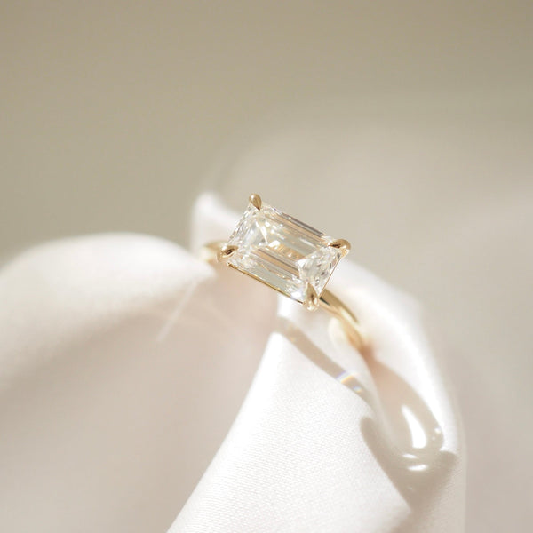 Solitaire East West-Emerald Lab Grown Diamond Engagement Ring - Solitaire-Oval Lab Grown Diamond Engagement Ring