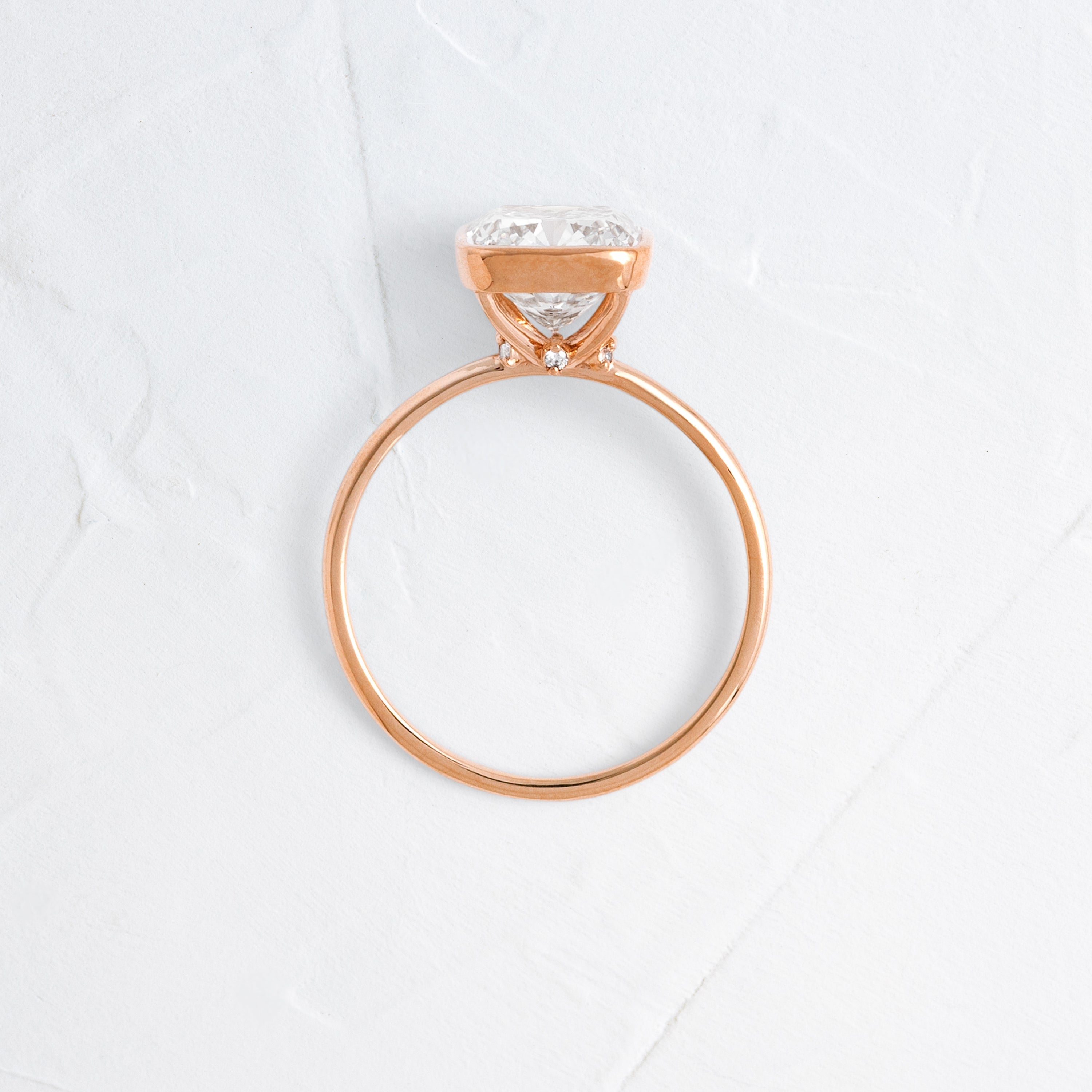 Solitaire-Oval Lab Grown Diamond Engagement Ring