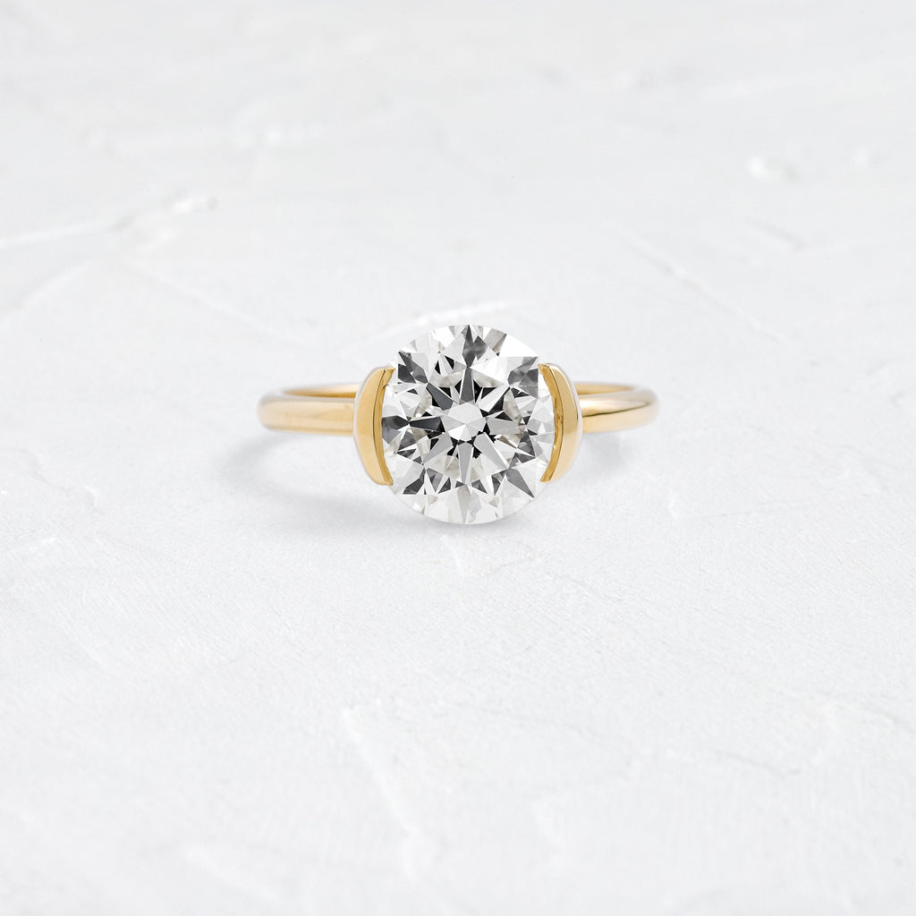 Solitaire-Oval Lab Grown Diamond Engagement Ring