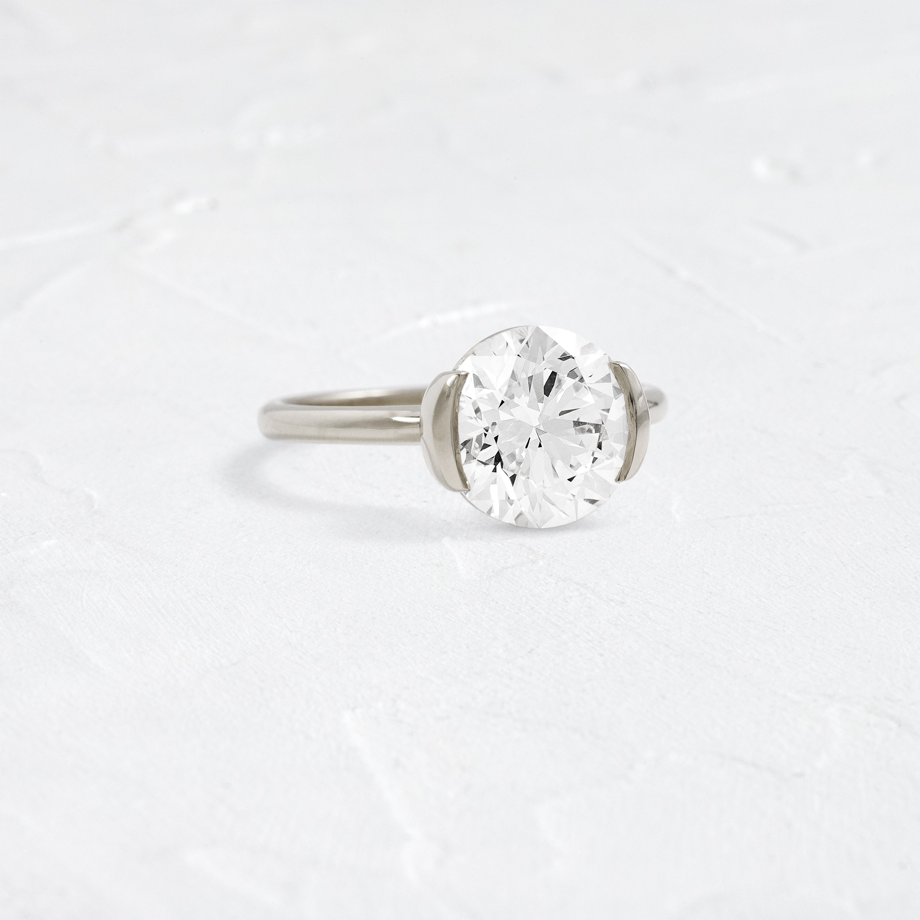 Solitaire-Oval Lab Grown Diamond Engagement Ring