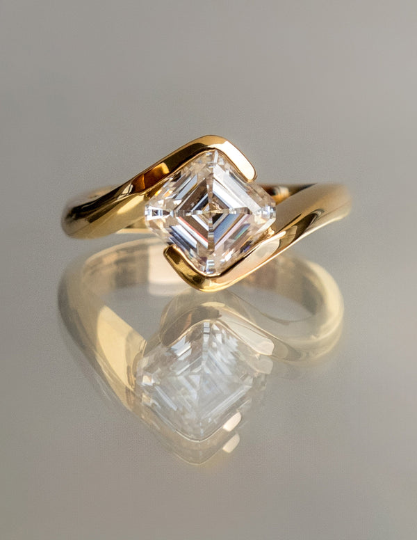 Solitaire Rapture-Asscher Lab Grown Diamond Engagement Ring - Solitaire-Oval Lab Grown Diamond Engagement Ring