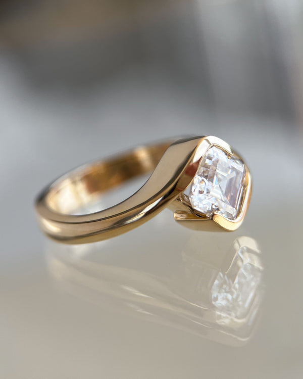 Solitaire Rapture-Asscher Lab Grown Diamond Engagement Ring - Solitaire-Oval Lab Grown Diamond Engagement Ring