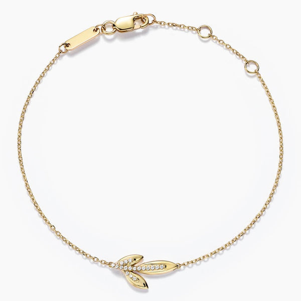 Leaves Petal- 0.05 CT Round Moissanite Bracelet - Leaves Petal- 0.05 CT Round Moissanite Bracelet