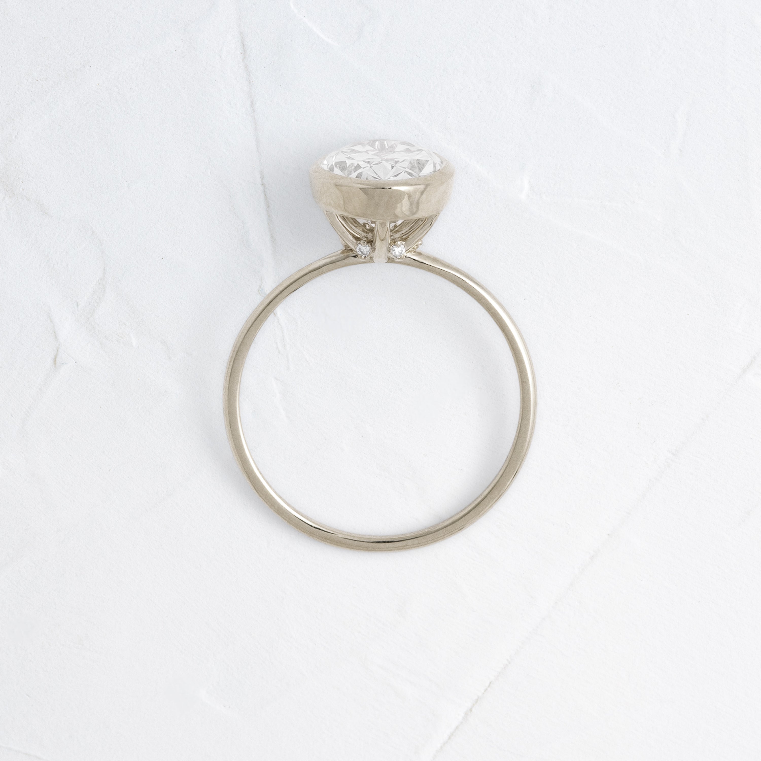 Solitaire-Oval Lab Grown Diamond Engagement Ring