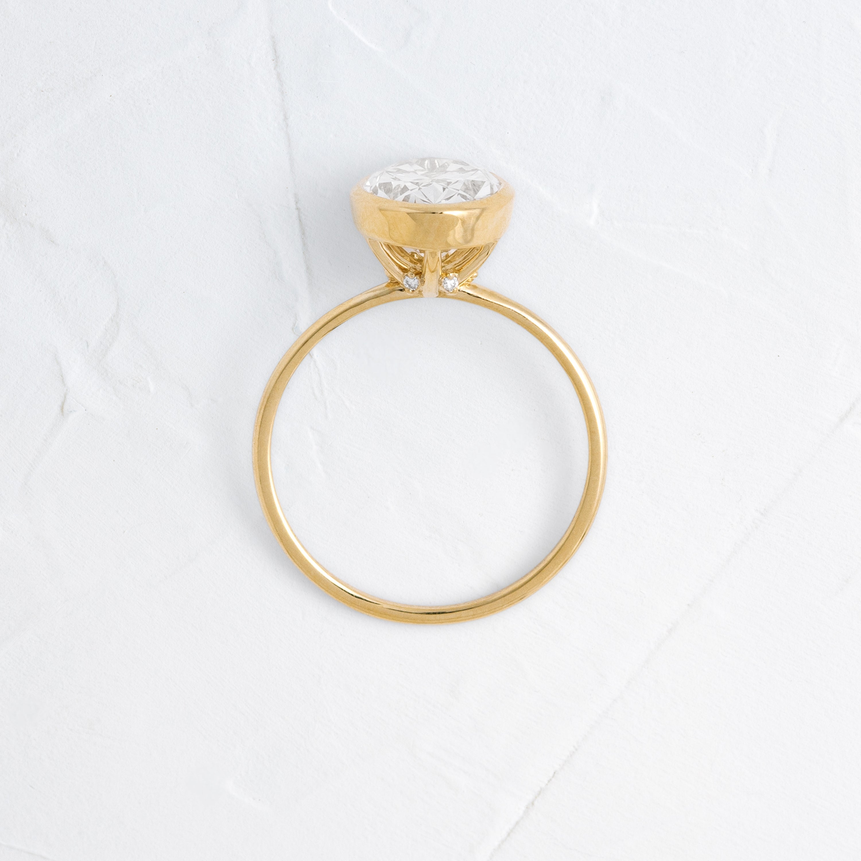 Solitaire-Oval Lab Grown Diamond Engagement Ring