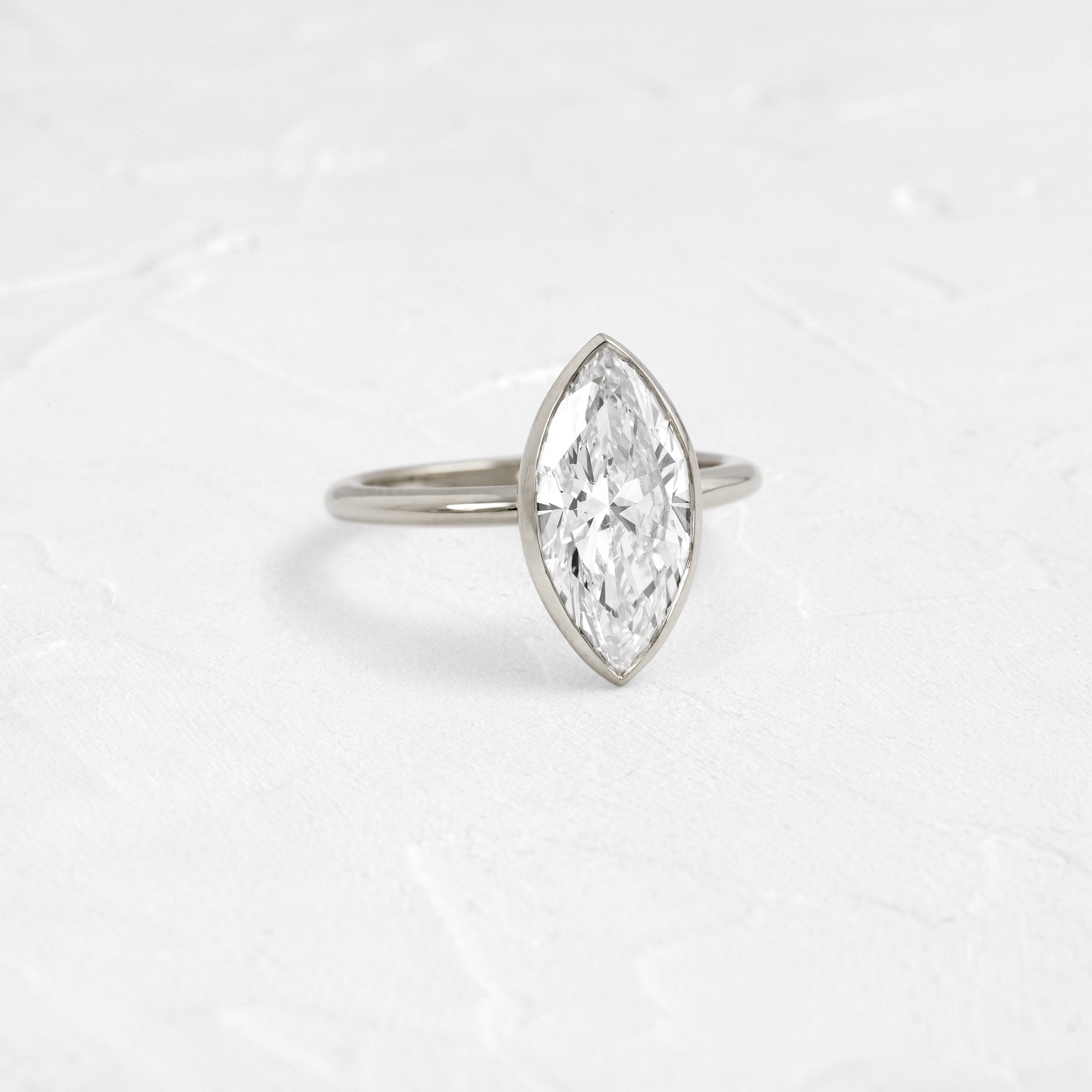 Solitaire-Oval Lab Grown Diamond Engagement Ring