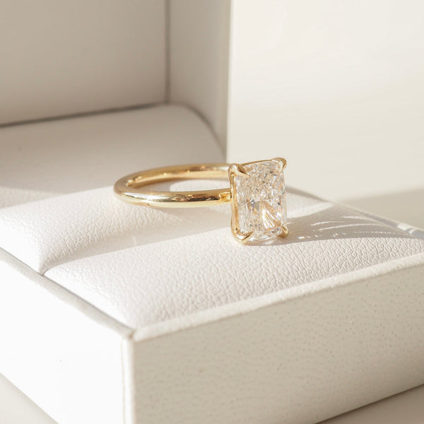 Solitaire-Elongated Cushion Lab Grown Diamond Engagement Ring - Solitaire-Oval Lab Grown Diamond Engagement Ring