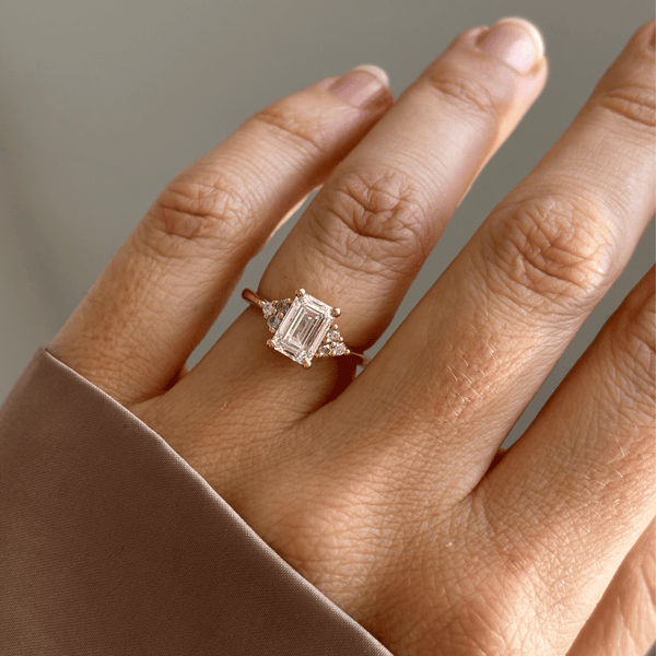 Cluster-Emerald Lab Grown Diamond Engagement Ring - Solitaire-Oval Lab Grown Diamond Engagement Ring