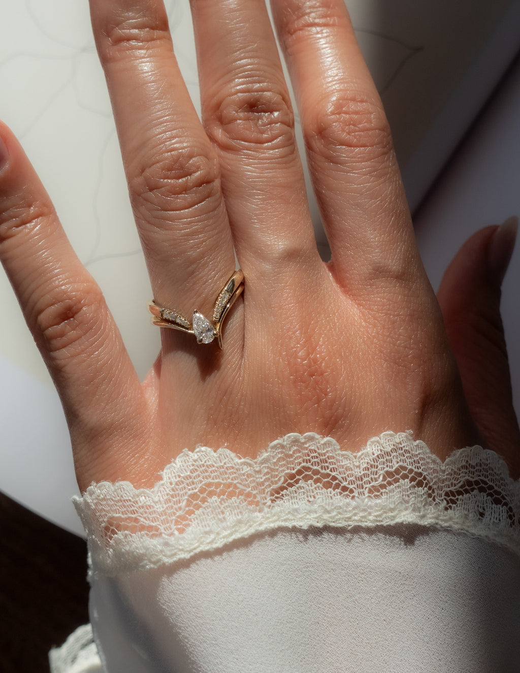 Solitaire-Oval Lab Grown Diamond Engagement Ring