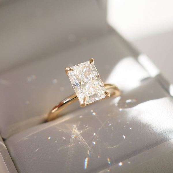 Solitaire-Radiant Lab Grown Diamond Engagement Ring - Solitaire-Oval Lab Grown Diamond Engagement Ring