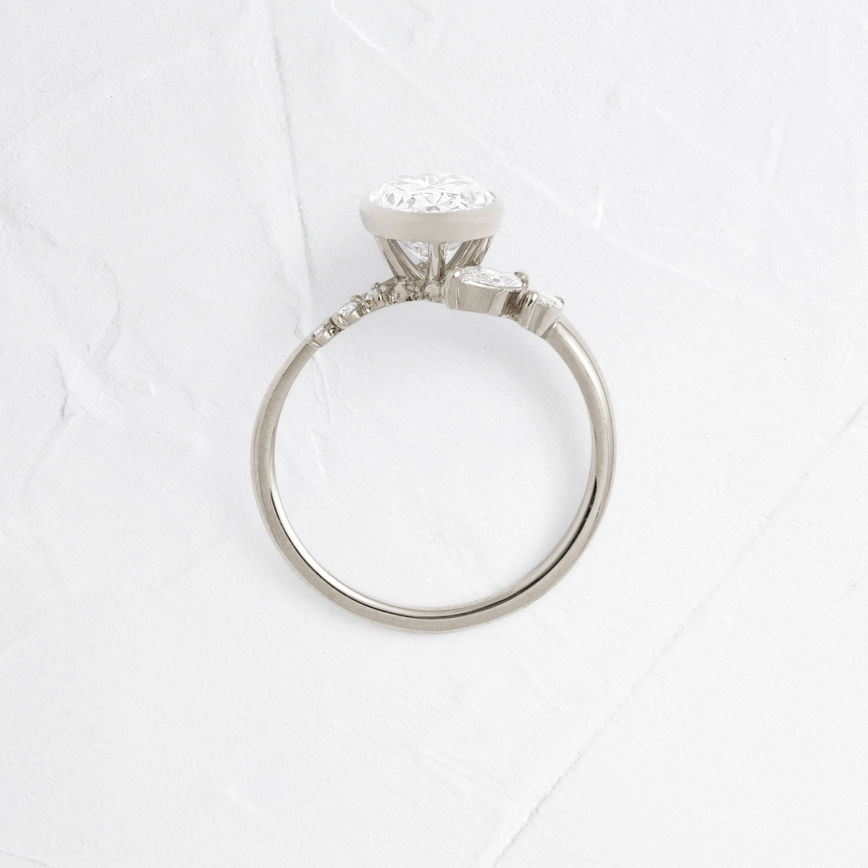 Solitaire-Oval Lab Grown Diamond Engagement Ring