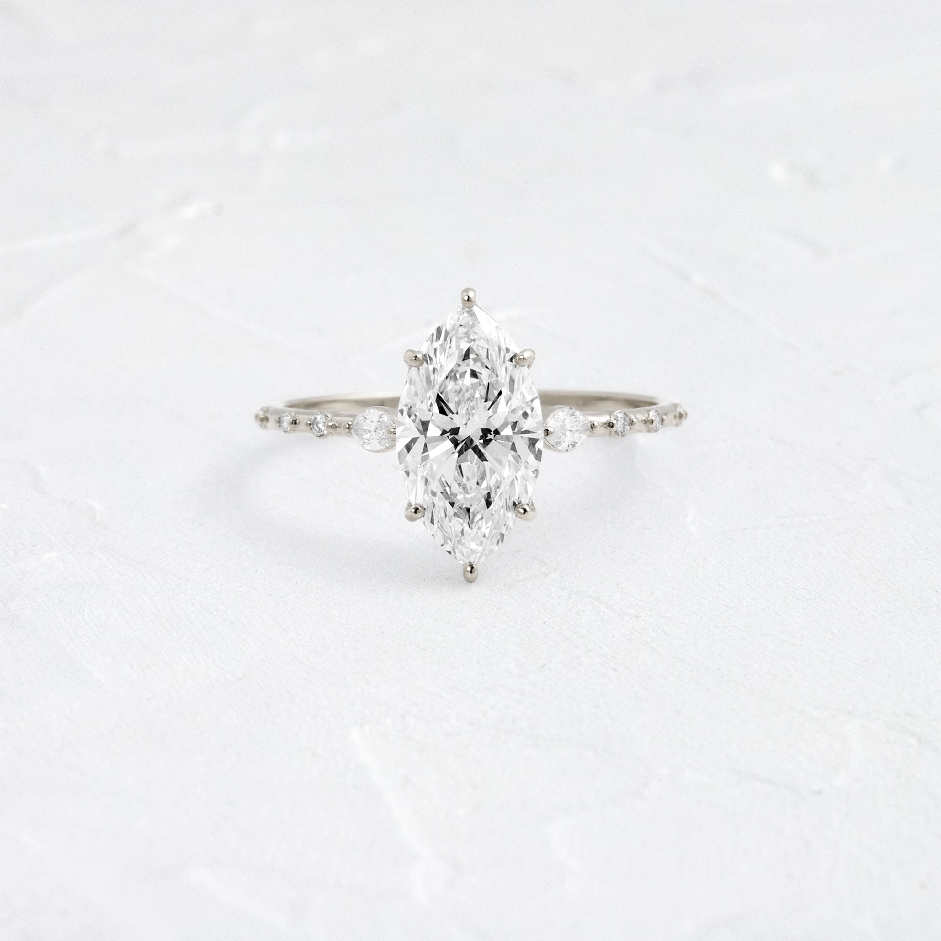 Solitaire-Oval Lab Grown Diamond Engagement Ring