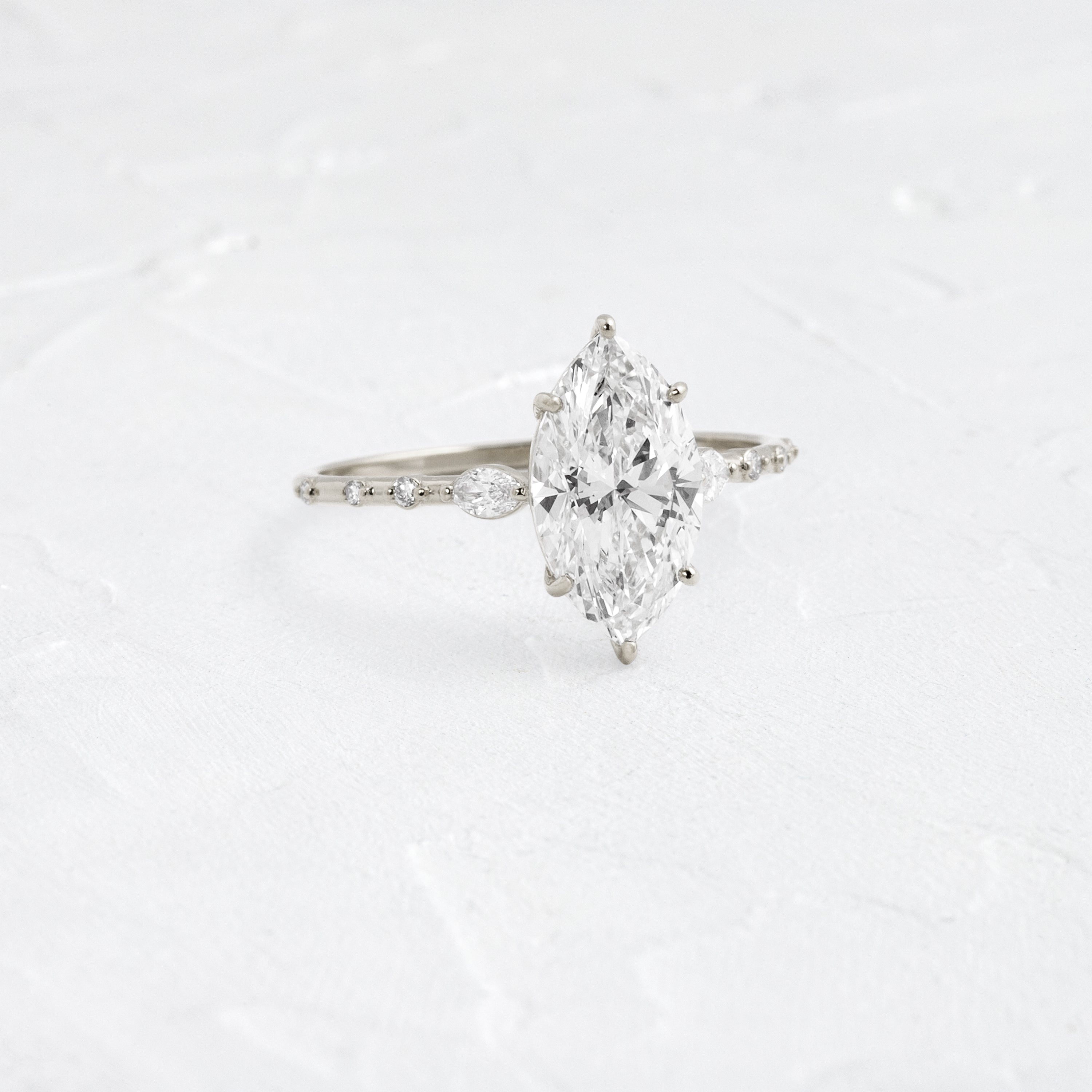 Solitaire-Oval Lab Grown Diamond Engagement Ring