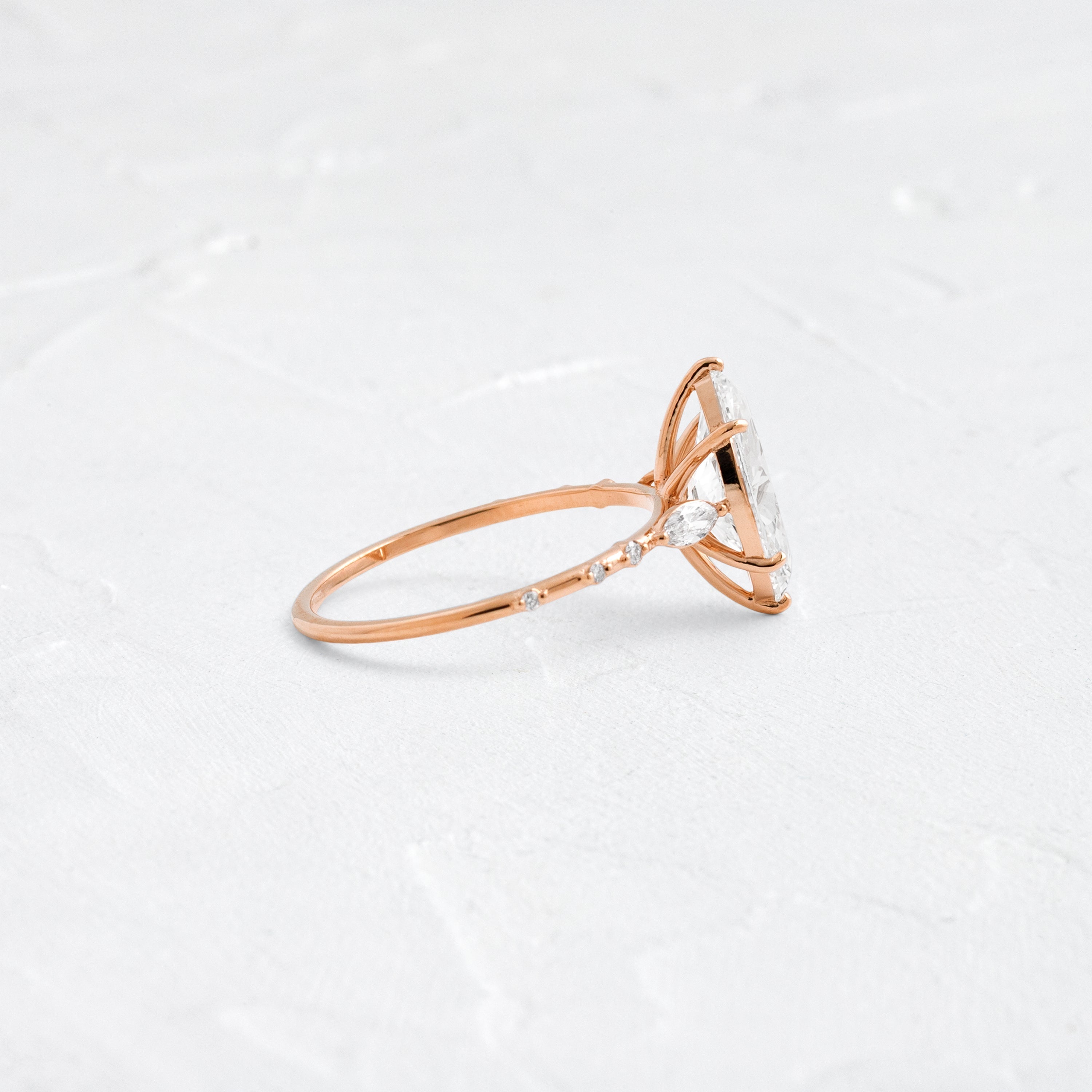 Solitaire-Oval Lab Grown Diamond Engagement Ring