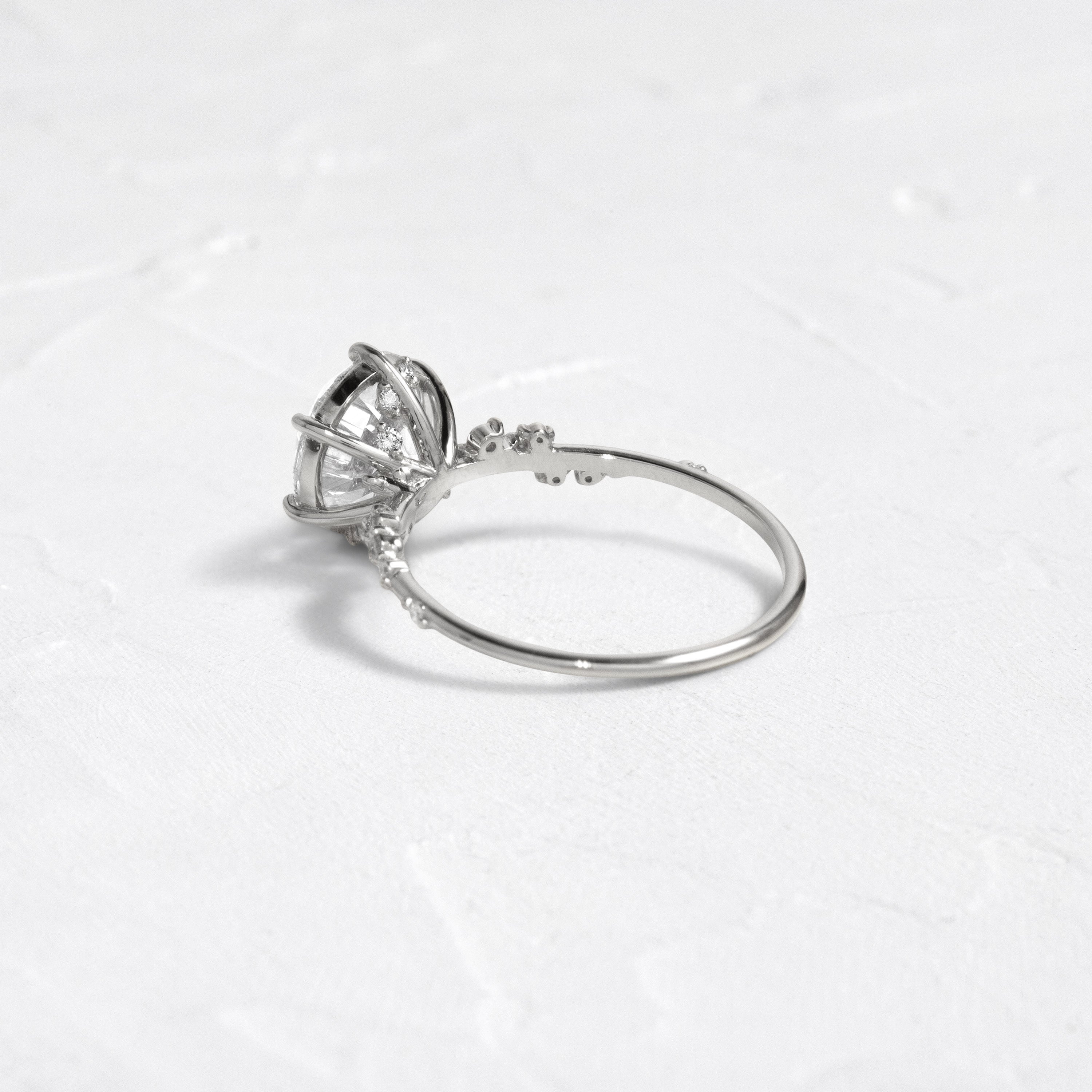 Solitaire-Oval Lab Grown Diamond Engagement Ring