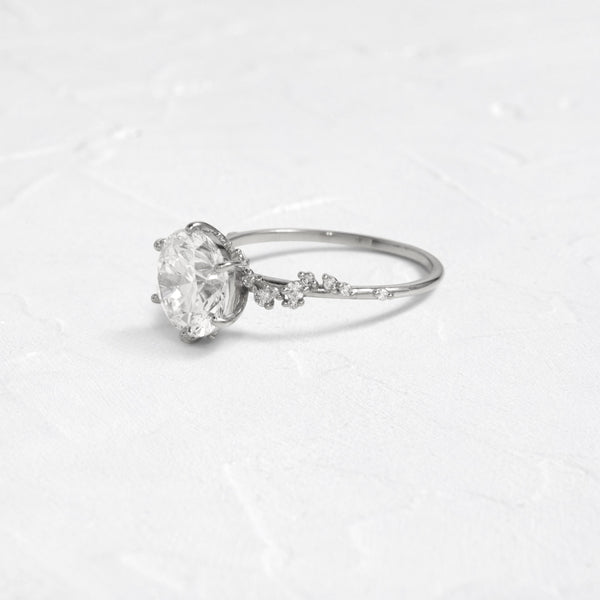 Cluster-Round Lab Grown Diamond Engagement Ring - Solitaire-Oval Lab Grown Diamond Engagement Ring