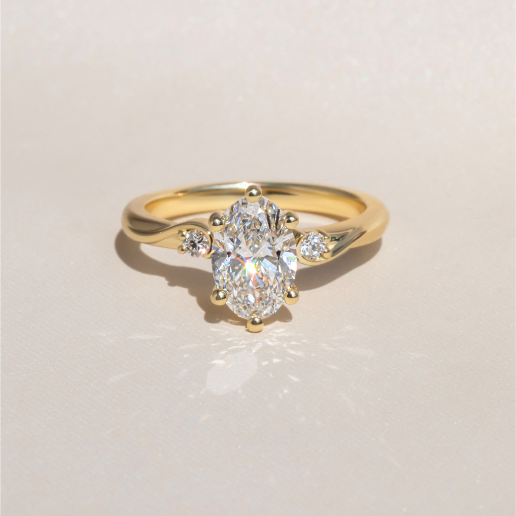 Solitaire-Oval Lab Grown Diamond Engagement Ring