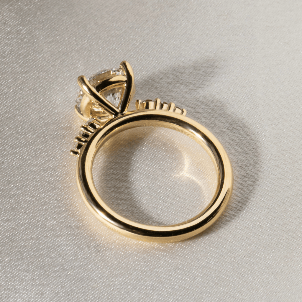 Solitaire-Oval Lab Grown Diamond Engagement Ring
