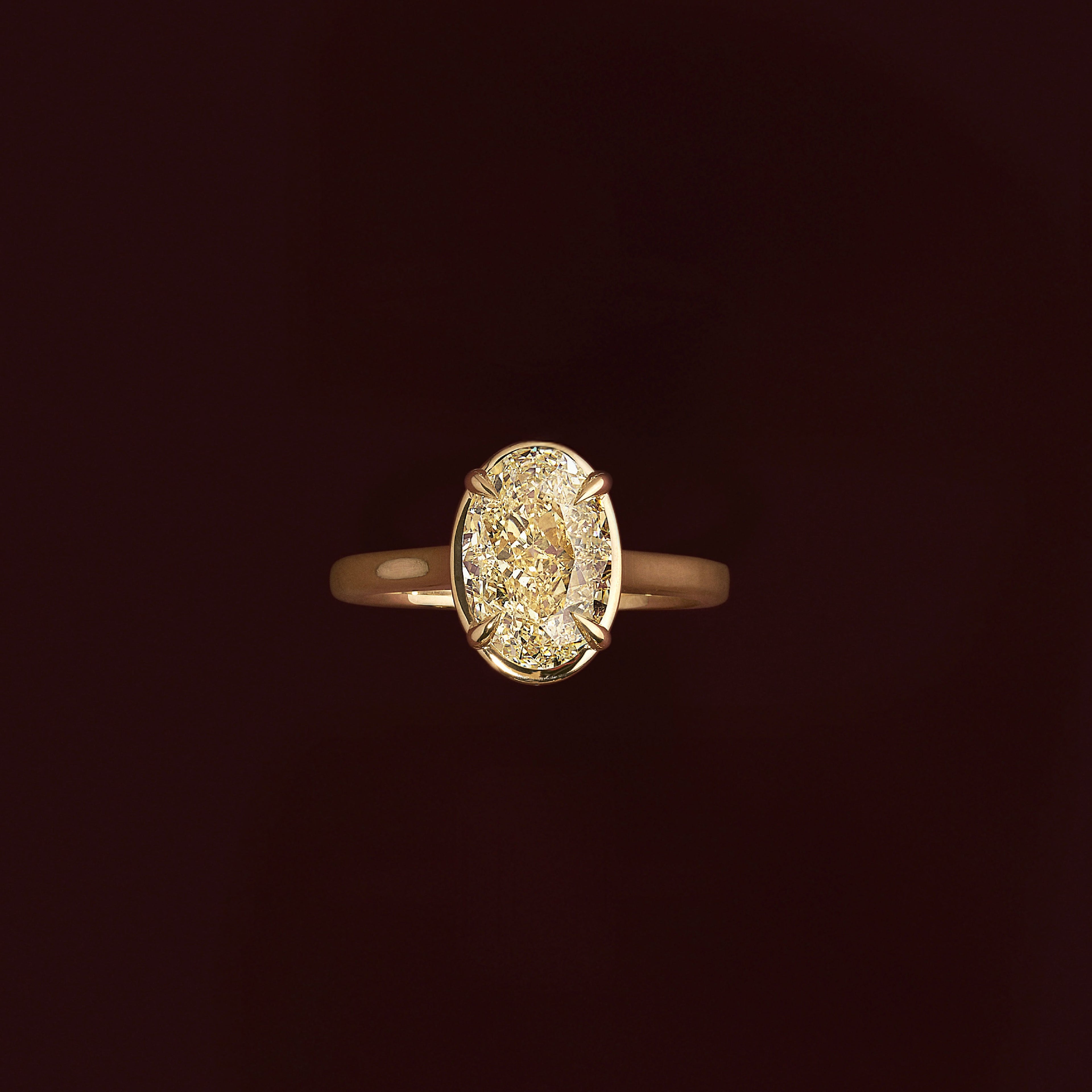 Solitaire- 1.0 CT Oval Moissanite Engagement Ring
