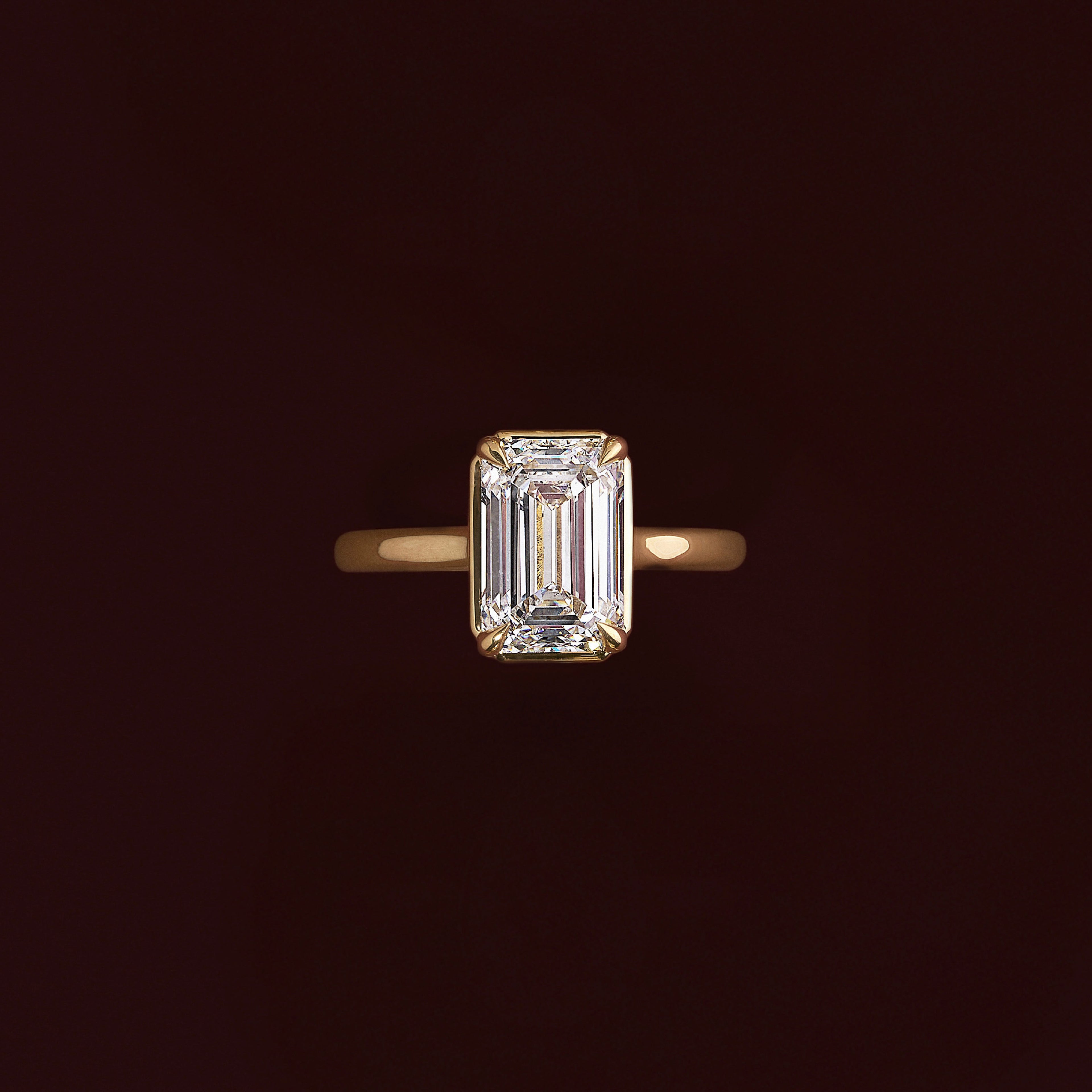 Solitaire- 1.0 CT Oval Moissanite Engagement Ring