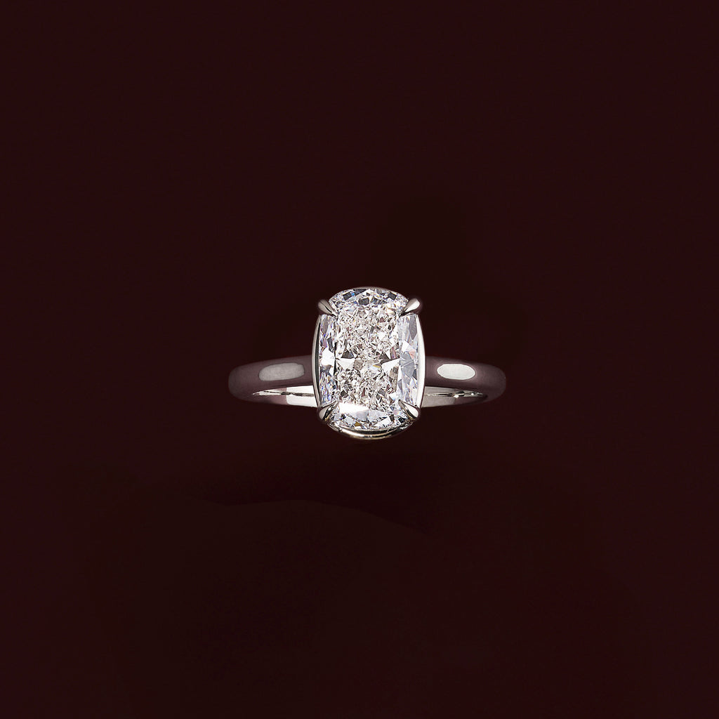 Solitaire- 1.0 CT Oval Moissanite Engagement Ring