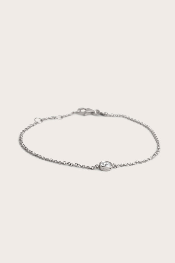 Solitaire Bezel-0.3 CT Round Lab Grown Diamond Bracelets - Solitaire Bezel-1.0 CT Oval Lab Grown Diamond Bracelets