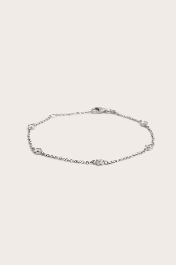 Floating Bezel-0.5 CT Round Lab Grown Diamond Bracelets - Solitaire Bezel-1.0 CT Oval Lab Grown Diamond Bracelets