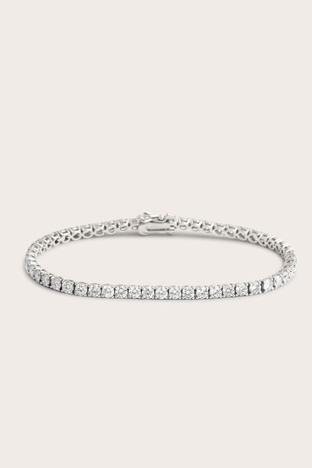 Solitaire Bezel-1.0 CT Oval Lab Grown Diamond Bracelets