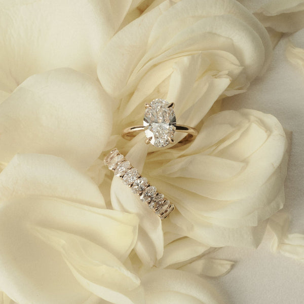 Solitaire-Oval Lab Grown Diamond Engagement Ring - Solitaire-Oval Lab Grown Diamond Engagement Ring