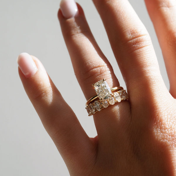 Solitaire-Elongated Cushion Lab Grown Diamond Engagement Ring - Solitaire-Oval Lab Grown Diamond Engagement Ring
